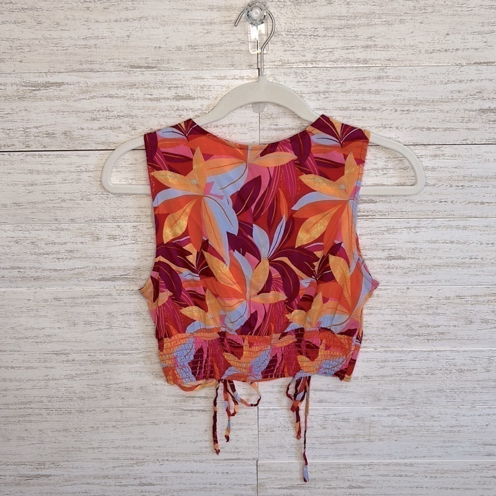 Lily Rose Crop Top | SIZE S - Picture 2 of 6
